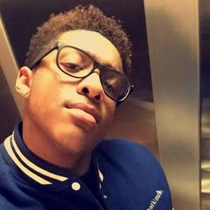 Meet your Posher, Elijah